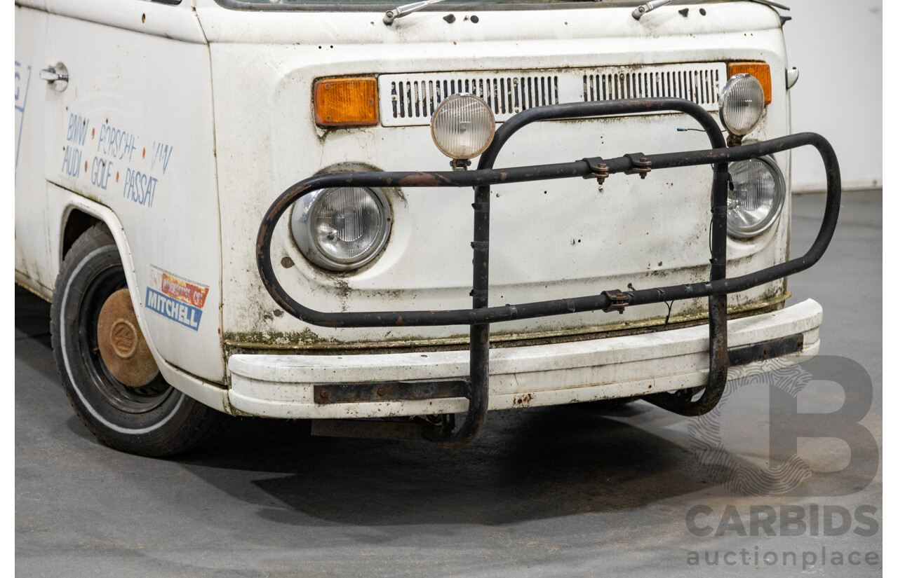 9/1975 Volkswagen Kombi Transporter Type 2 2d Crew Cab Utility White 1.8L