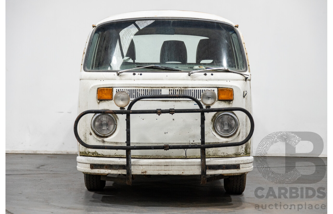 9/1975 Volkswagen Kombi Transporter Type 2 2d Crew Cab Utility White 1.8L