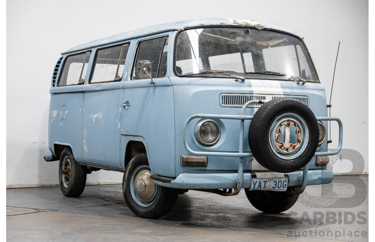 1/1969 Volkswagen Kombi Type 2 T2 Lowlight Van Blue 1.6L