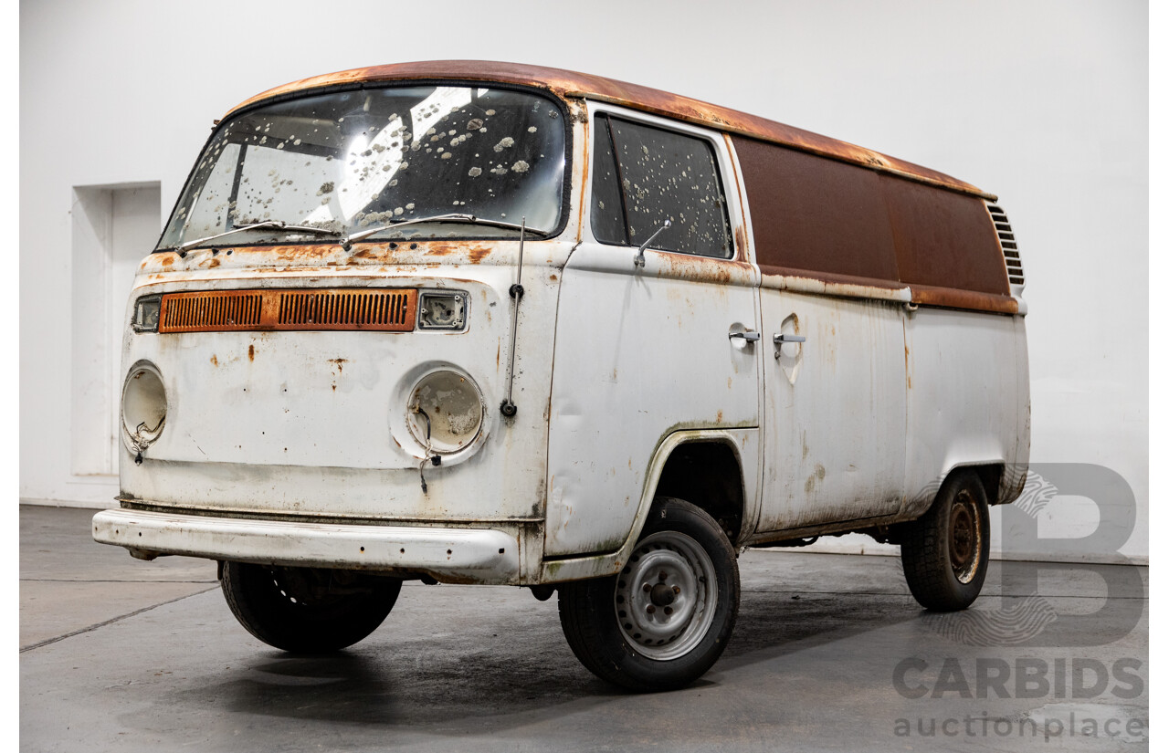 6/1975 Volkswagen Kombi Type 2 T2 Bay Window Van White 1.8L