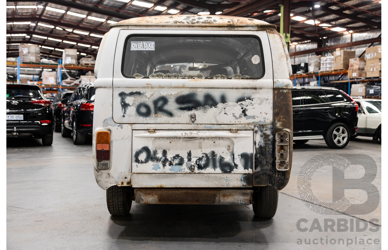 6/1975 Volkswagen Kombi Type 2 T2 Bay Window Van White 1.8L