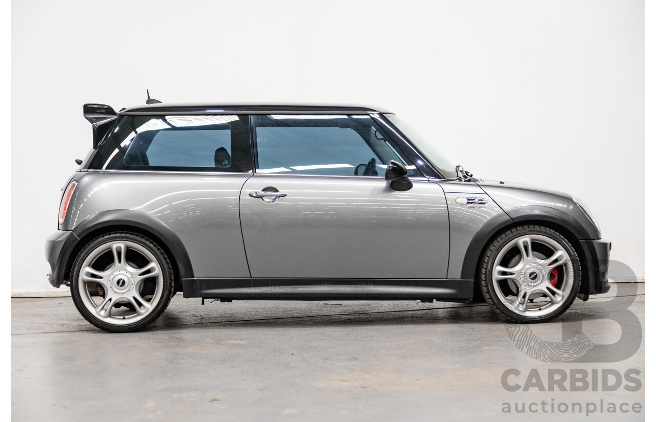 1/2005 Mini Cooper S JCW Upgrade R53 II 2d Hatchback Dark Silver Metallic Supercharged 1.6L