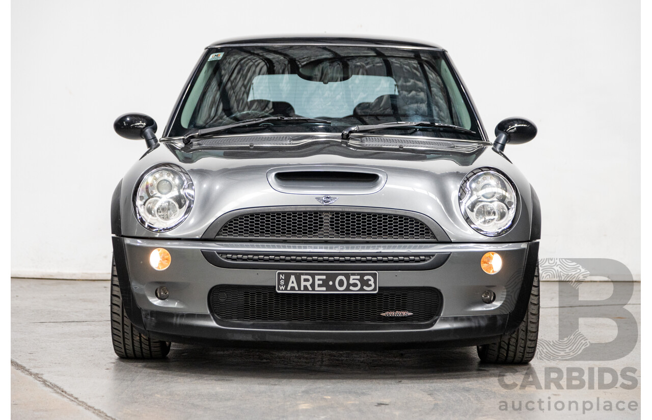 1/2005 Mini Cooper S JCW Upgrade R53 II 2d Hatchback Dark Silver Metallic Supercharged 1.6L