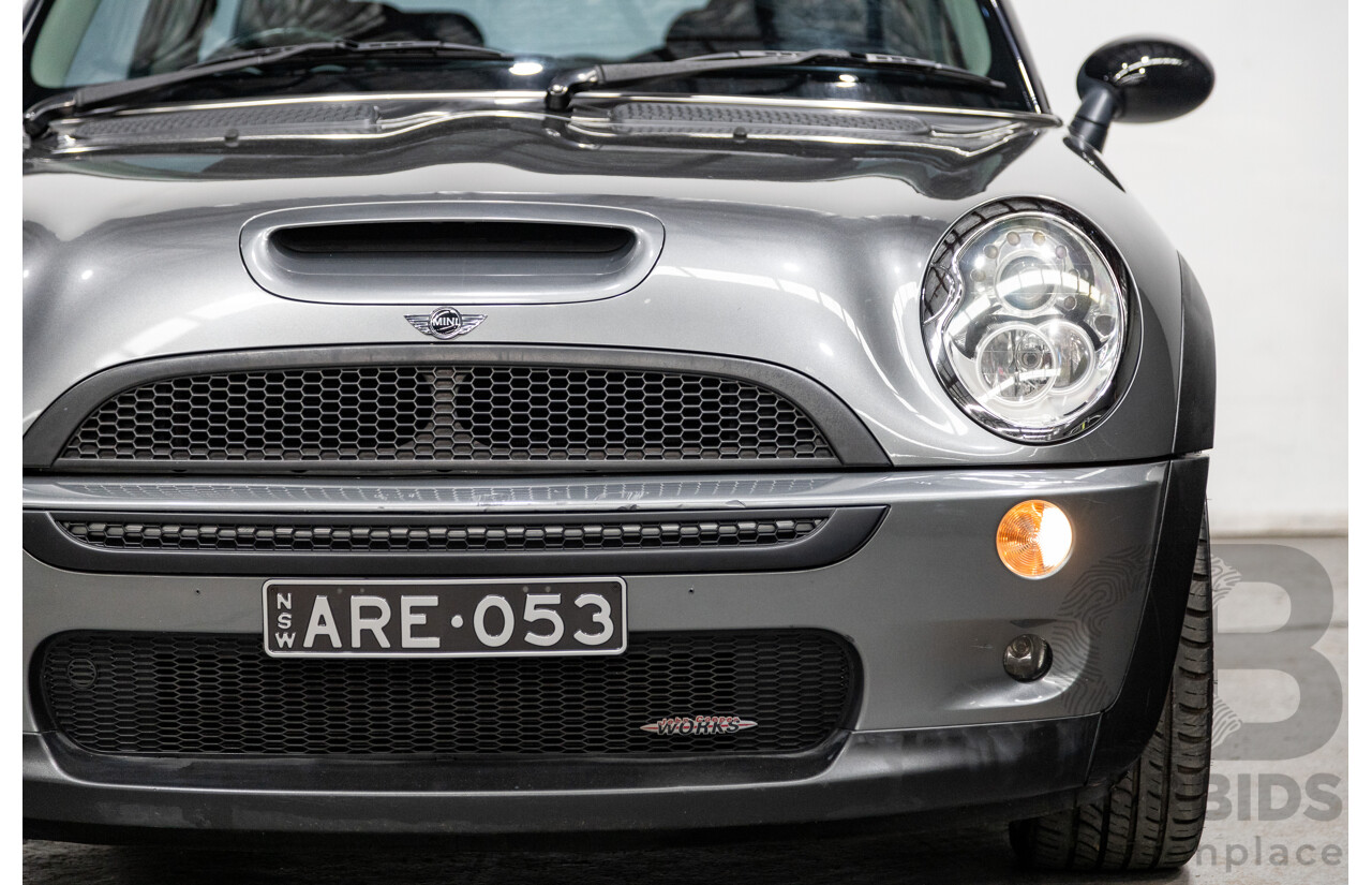 1/2005 Mini Cooper S JCW Upgrade R53 II 2d Hatchback Dark Silver Metallic Supercharged 1.6L