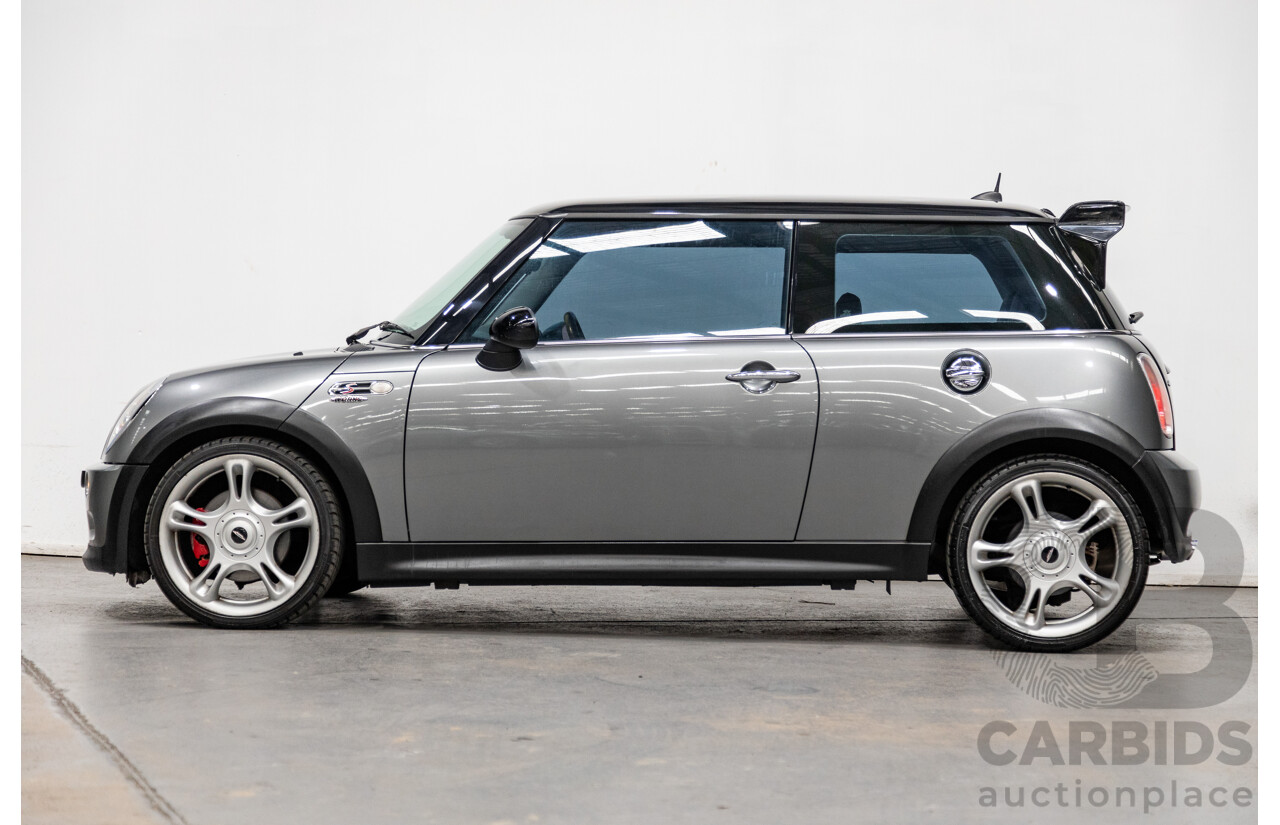 1/2005 Mini Cooper S JCW Upgrade R53 II 2d Hatchback Dark Silver Metallic Supercharged 1.6L