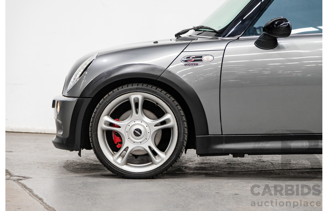 1/2005 Mini Cooper S JCW Upgrade R53 II 2d Hatchback Dark Silver Metallic Supercharged 1.6L