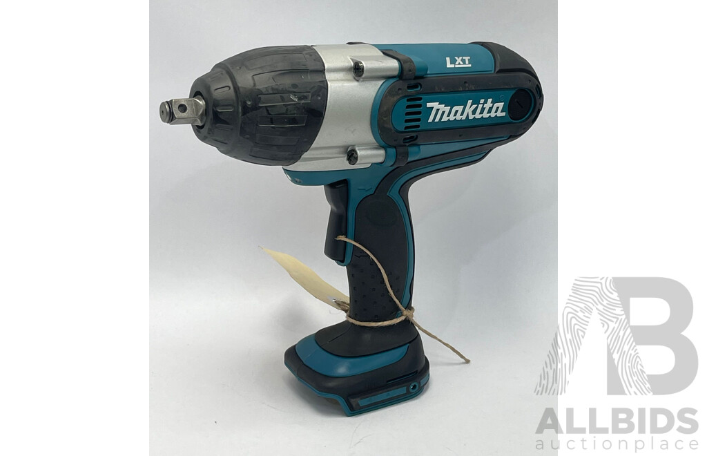 Makita 1/2" Impact Wrench - Skin Only