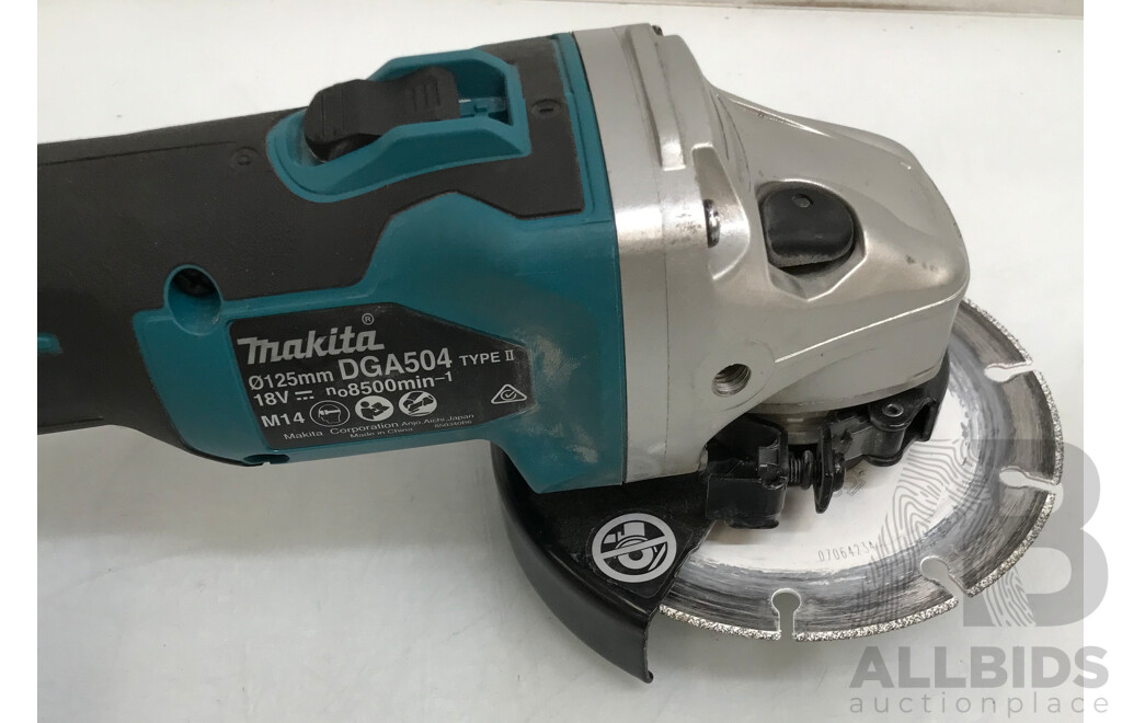 Makita (DGA504) 125mm Cordless Angle Grinder