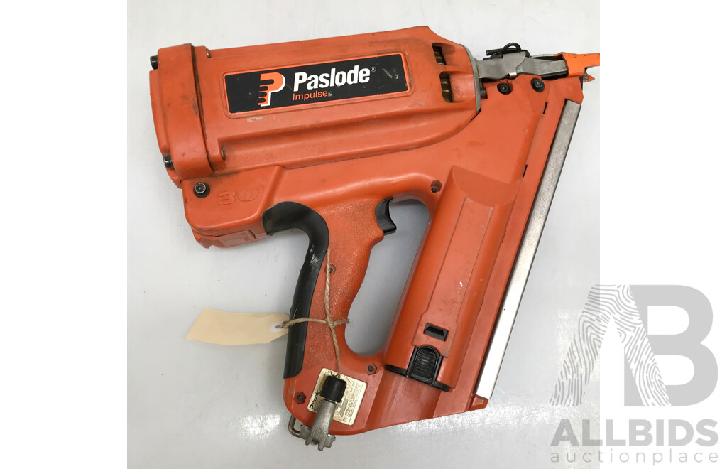 Paslode Cordless Utility Framing Nailer