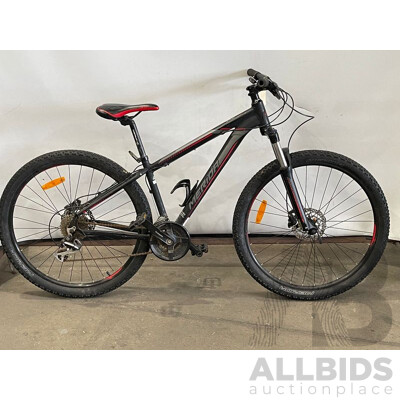 Merida Big 7 Men's Mountain Bike