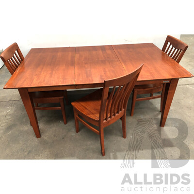 Diamond Creek Four Piece Extension Dining Setting