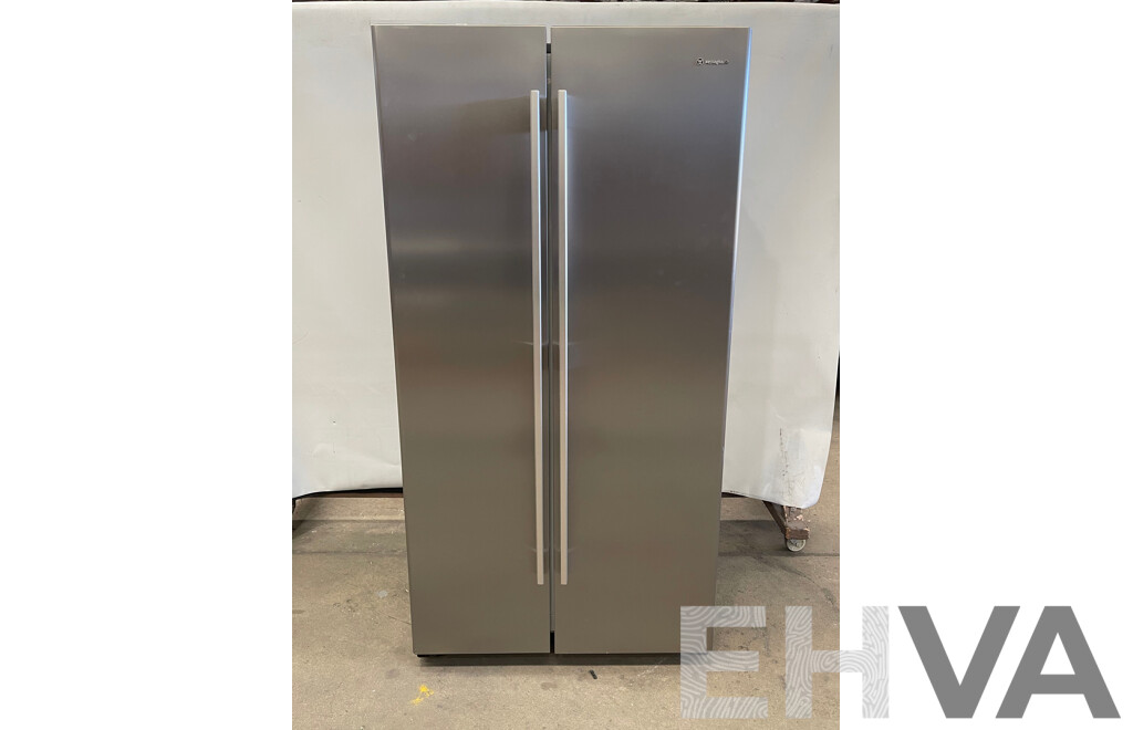Westinghouse WSE6100SF 608 Side-by-Side Fridge-Freezer