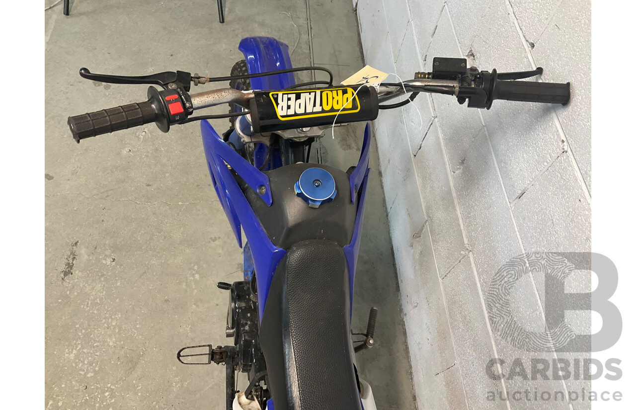 Blue 125cc Dirtbike