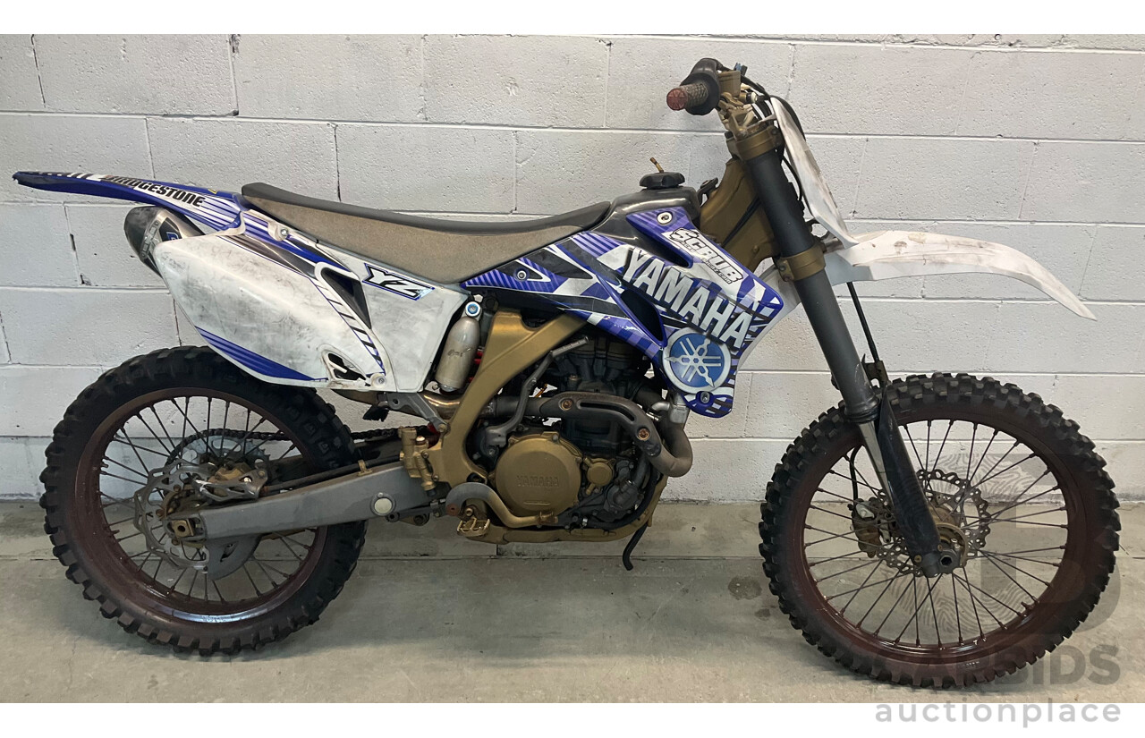 Yamaha 2008 YZ450F Dirt Bike