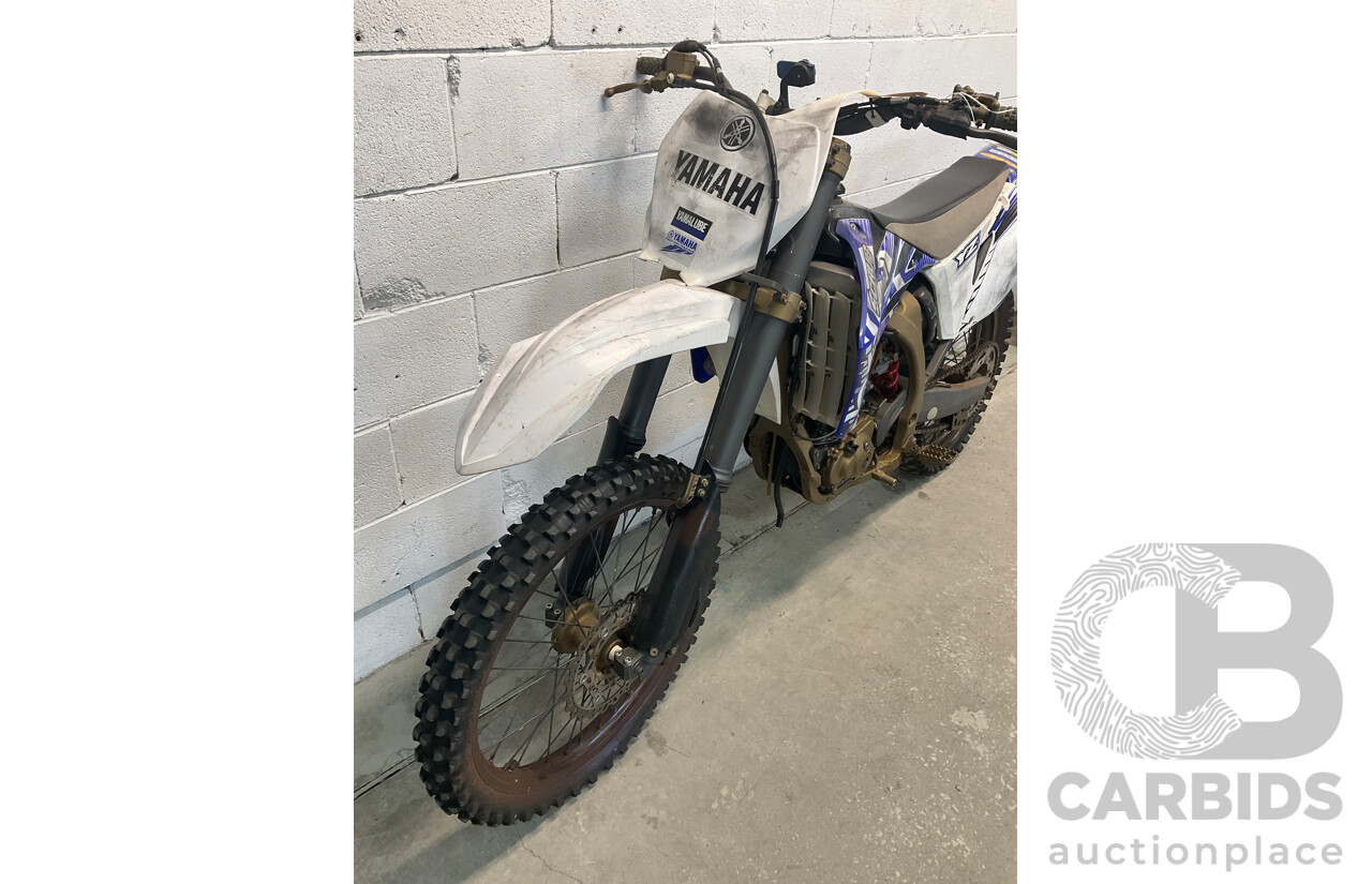 Yamaha 2008 YZ450F Dirt Bike