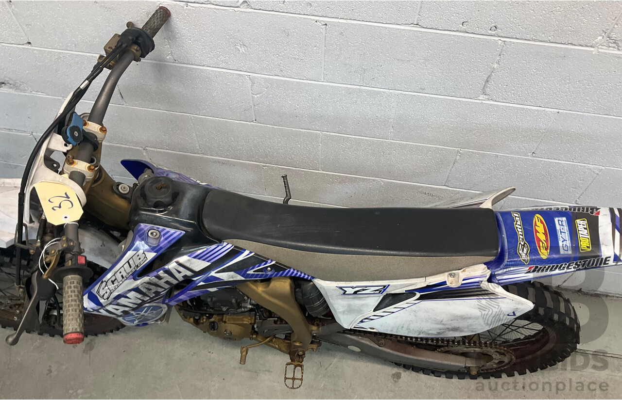 Yamaha 2008 YZ450F Dirt Bike