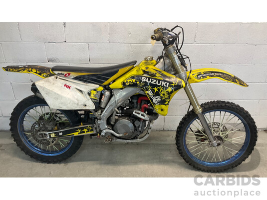 SUZUKI 2006 RMZ-450 Dirtbike