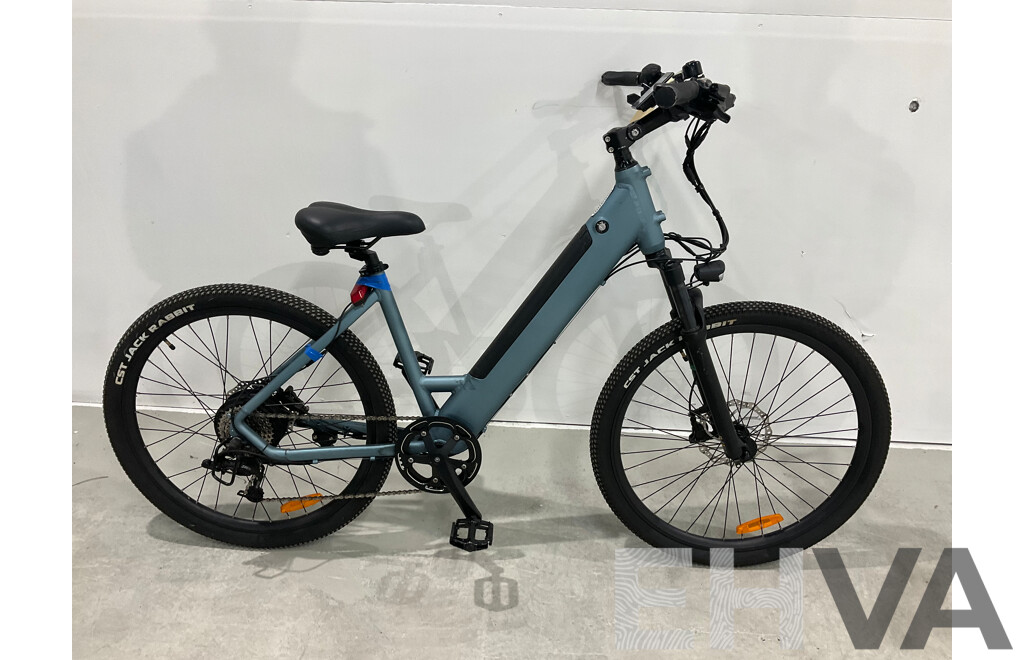 Ubranded E-Bike (46cm Frame)