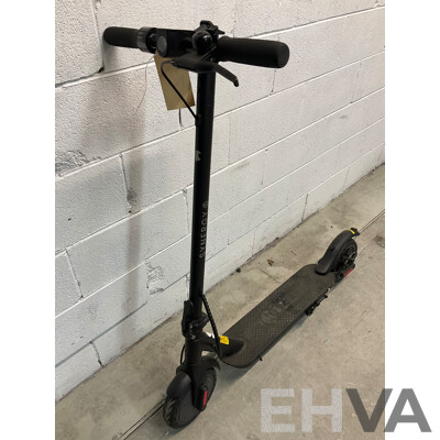 VALK Synergy 5 MkII 400W Electric Scooter - ORP $539.00