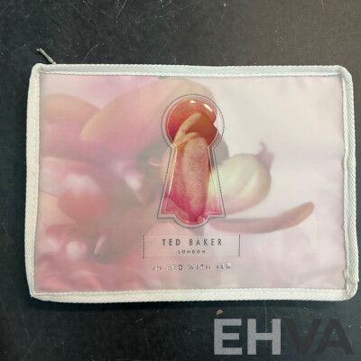 TED BAKER  Highgrove & Blenheim Jewels Quilt Cover ( King Size ) & Assorted of Pillow Case - Lot of 5