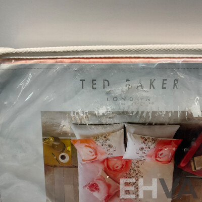 TED BAKER  Highgrove & Blenheim Jewels Quilt Cover ( King Size ) & Assorted of Pillow Case - Lot of 5