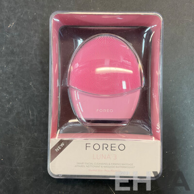 FOREO LUNA 3 Smart Facial Cleansing & Firming Massager - Pink -  ORP$369.00