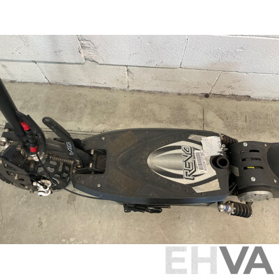 Reno Sprint E-Scooter - ORP $890.00