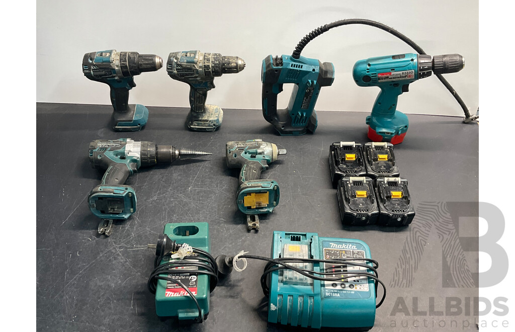 Makita Drills (x4), Inflator, 18V Batteries (x4) & Chargers (x2)