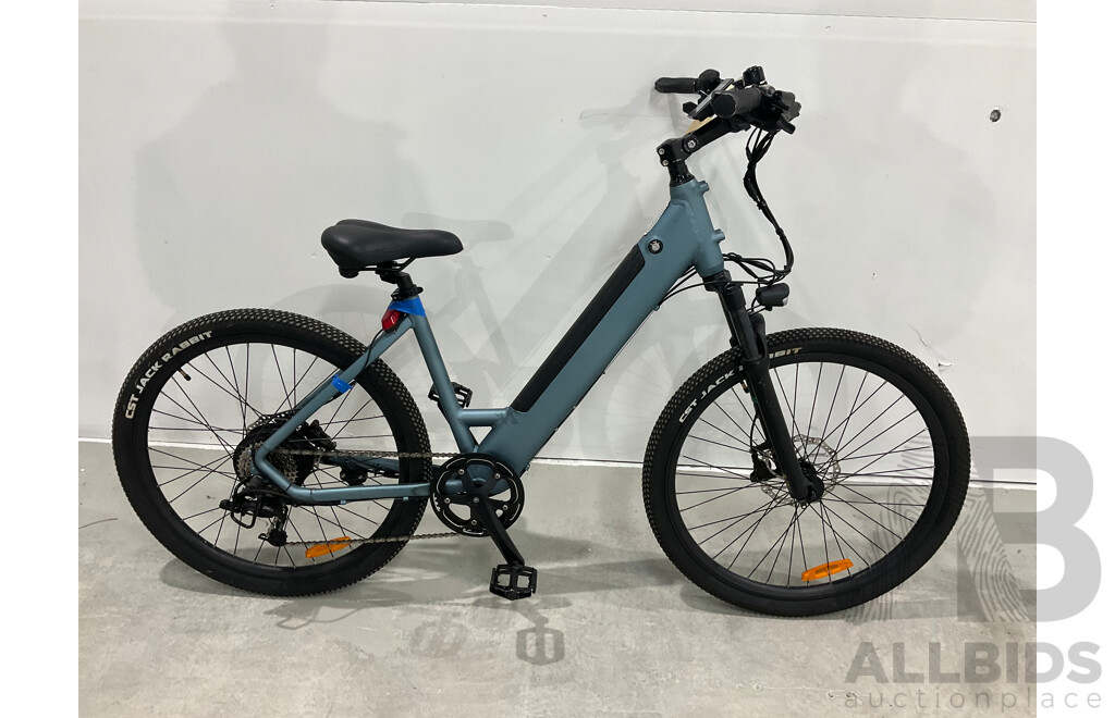 Ubranded E-Bike (46cm Frame)