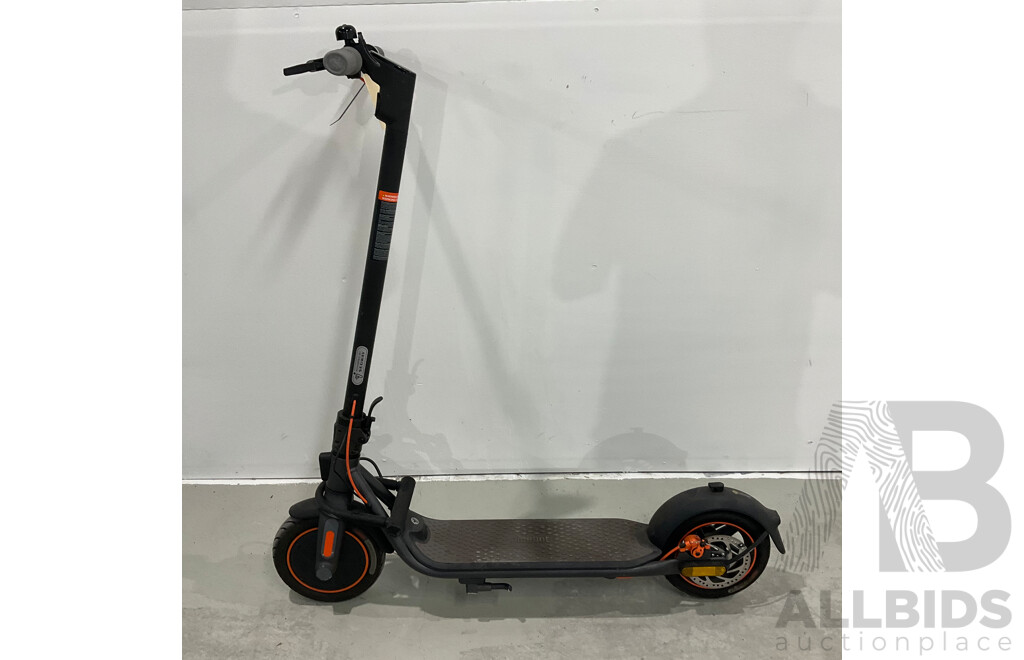 Segway Ninebot F40A Electric Scooter