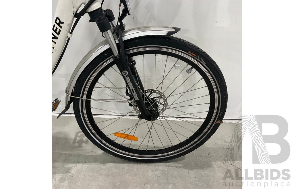 Lietner Electric Bike (45cm Frame)