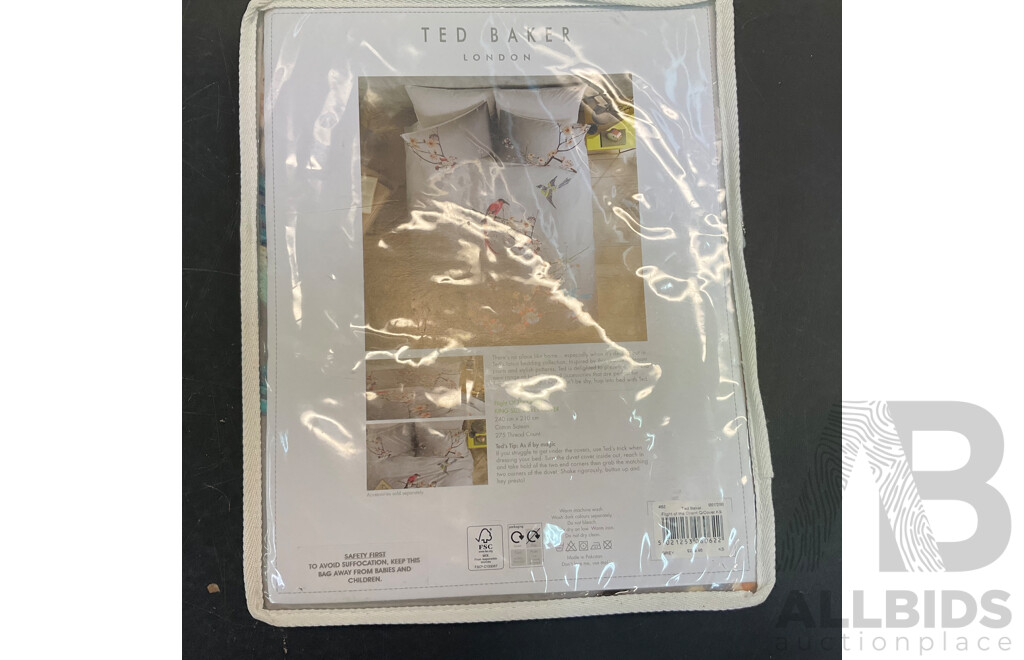 TED BAKER Splendour and Flight of the Qrient - Quilt Cover & Pillow Case - King Single