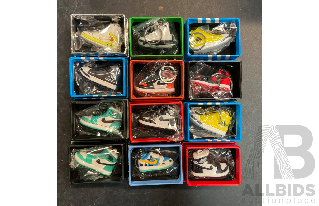 Mini Sneaker Keyrings - Lot of 27