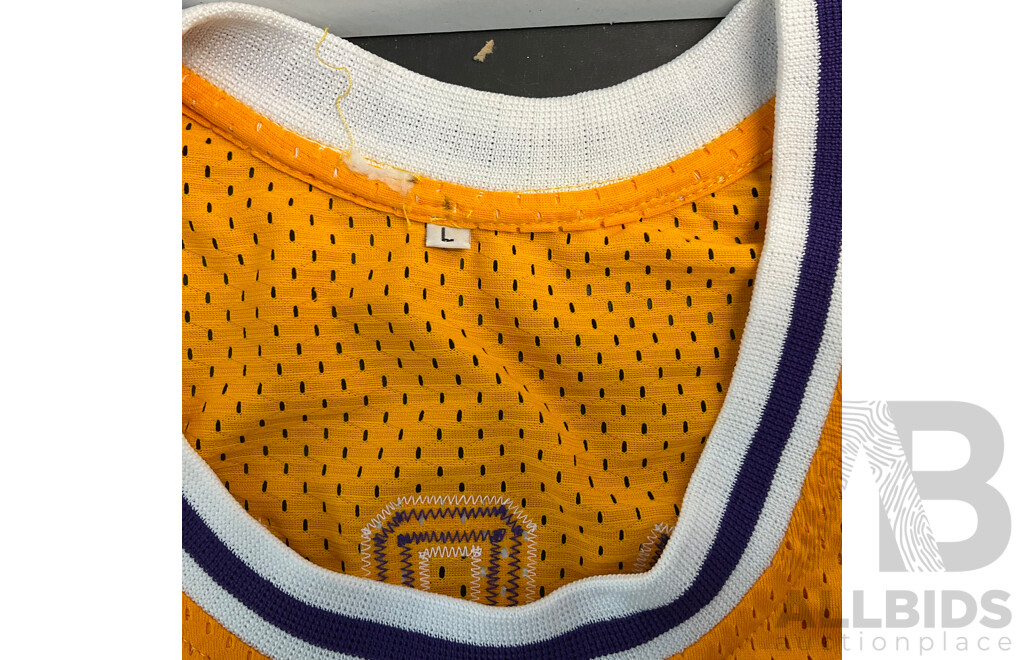 Hit Parade 2015/16 Edition Autographed Basketball Jersey - LAKERS 4 Scott - Size L