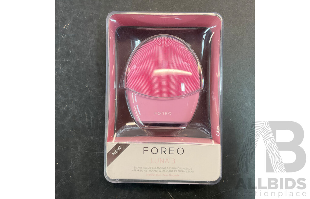 FOREO LUNA 3 Smart Facial Cleansing & Firming Massager - Pink -  ORP$369.00