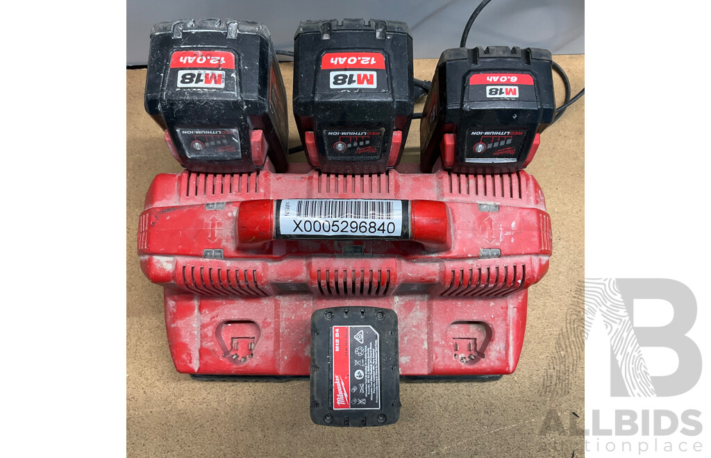 MILWAUKEE ( M12 & M18) Rapid Charge Station with 4 Battries