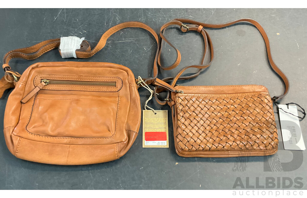 COLORADO, EVITY Tan Crossbody Bag & SKINKANDY Hinged Ring