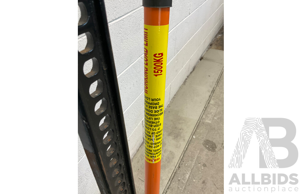 XTM 48" High Lift Jack