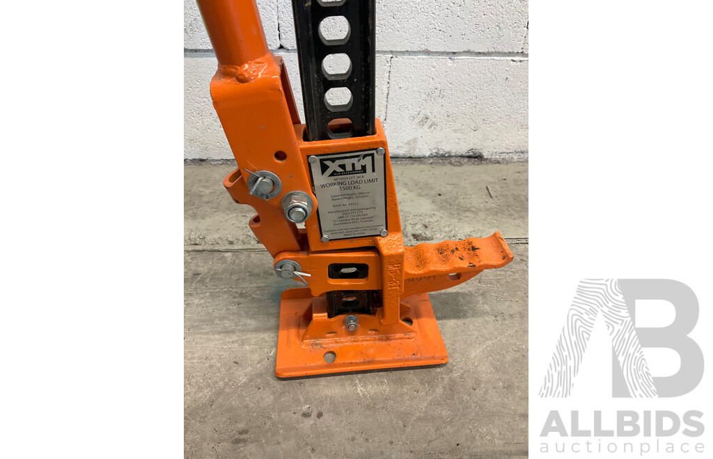 XTM 48" High Lift Jack