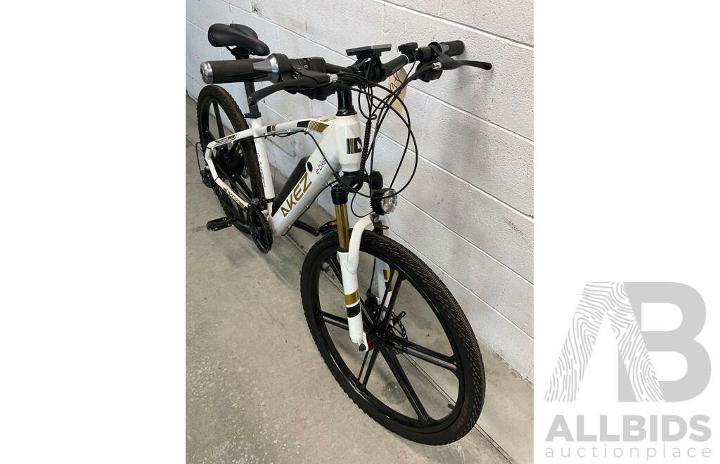 Akez E-Bike (41cm Frame)