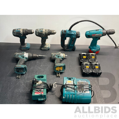 Makita Drills (x4), Inflator, 18V Batteries (x4) & Chargers (x2)