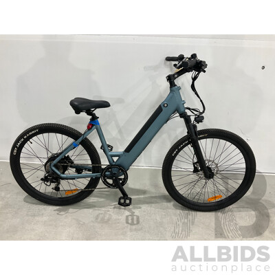 Ubranded E-Bike (46cm Frame)