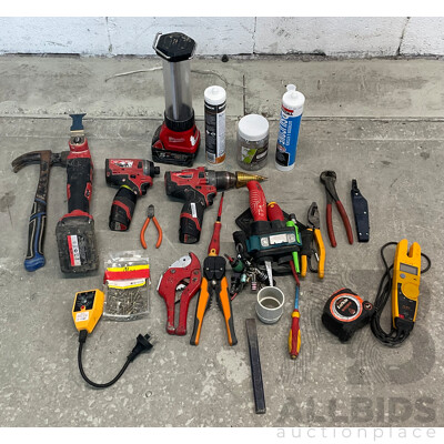 3x MILWAUKEE Tools & Light, FLUKE Ekectrical Tester, Pliers, Screwdrivers,