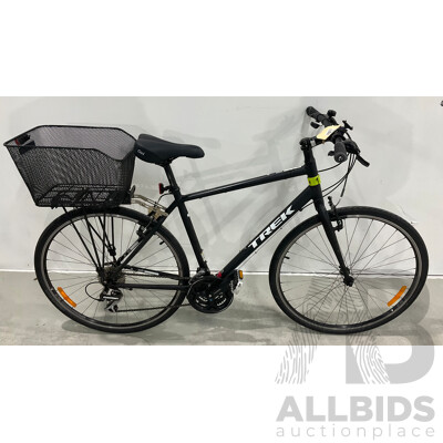 Trek FX 2 Mountain Bike (51cm Frame)