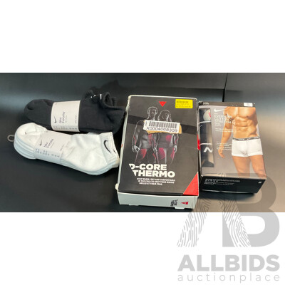 D-CORE Thermo Tee Size XS/S & NIKE Sockes & Trunks Set