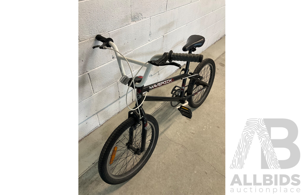 FREE AGENT Maverick BMX Bike Black (49cm Frame)