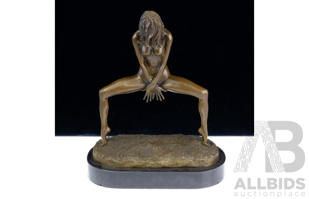 Bronze Statue of Naked Female on Marble Stand