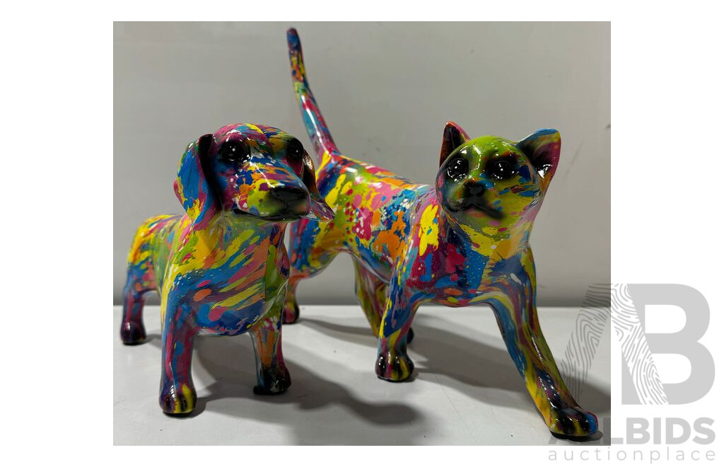 Splash Art Fibre Glass Cat and Dog