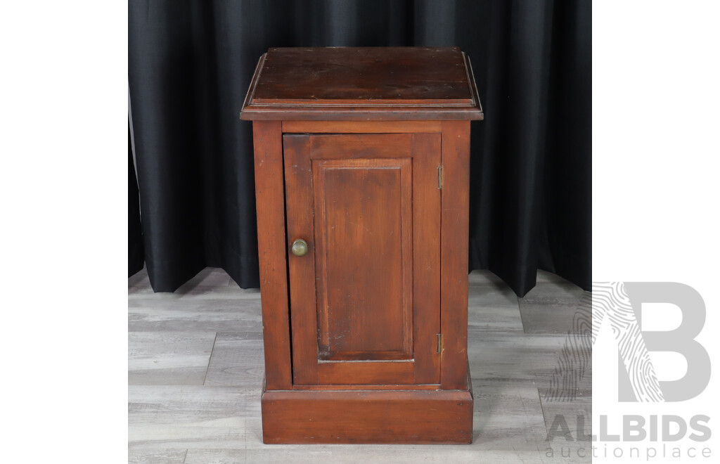 Timber Pot Cupboard