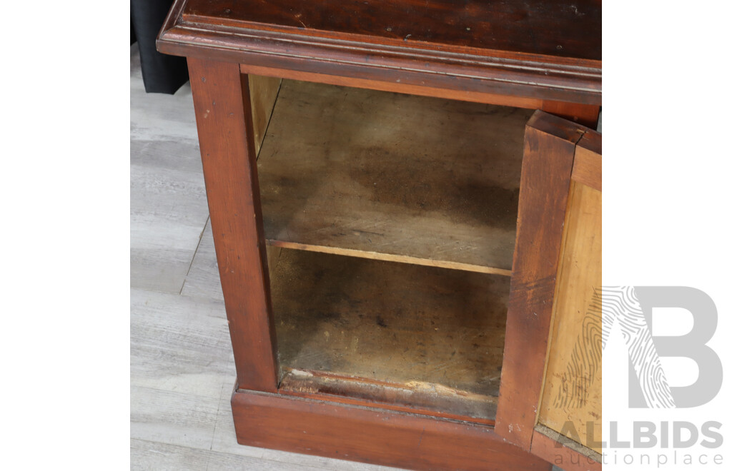 Timber Pot Cupboard